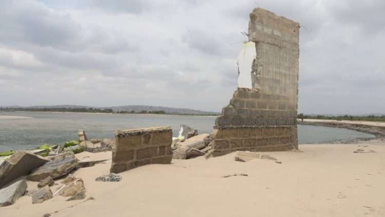 Tidal Waves Destroys Over 40 Houses At Weija-Gbawe