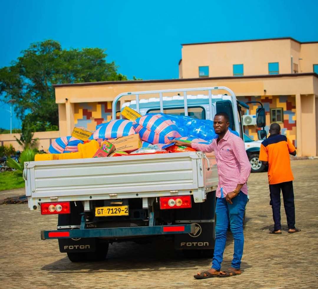 Former Yendi MP Supports Mionlana’s funeral with 10k, food items