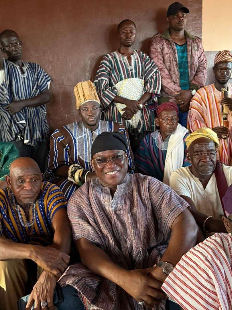 Tampuli donates 20k, food items, to support funeral of late Mionlana Abdulai