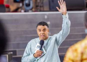 Leader symptoms signs