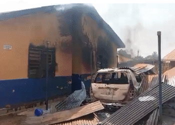 Youth Kukurantumi police