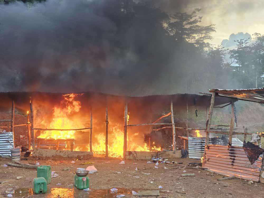 NAIMOS Chinese galamseyers