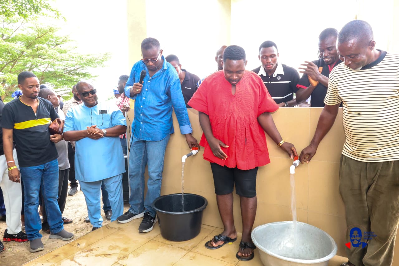 Annoh-Dompreh provides water