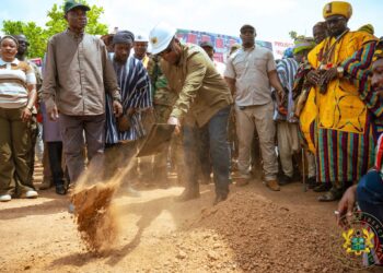 Mahama launches 24-hour markets in Tamale, Bimbila