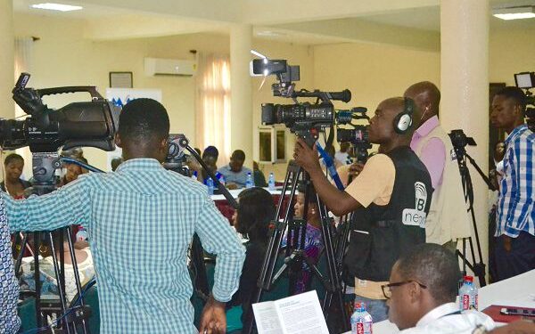 Journalists financially strained