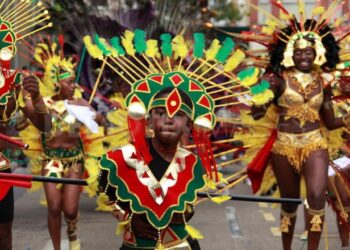 Bishops Karnival nudity