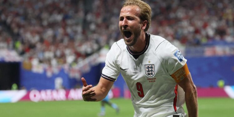 Harry Kane fires England into World Cup Round of 16