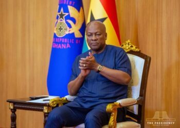 Mahama urges investors to tap Africa’s potential
